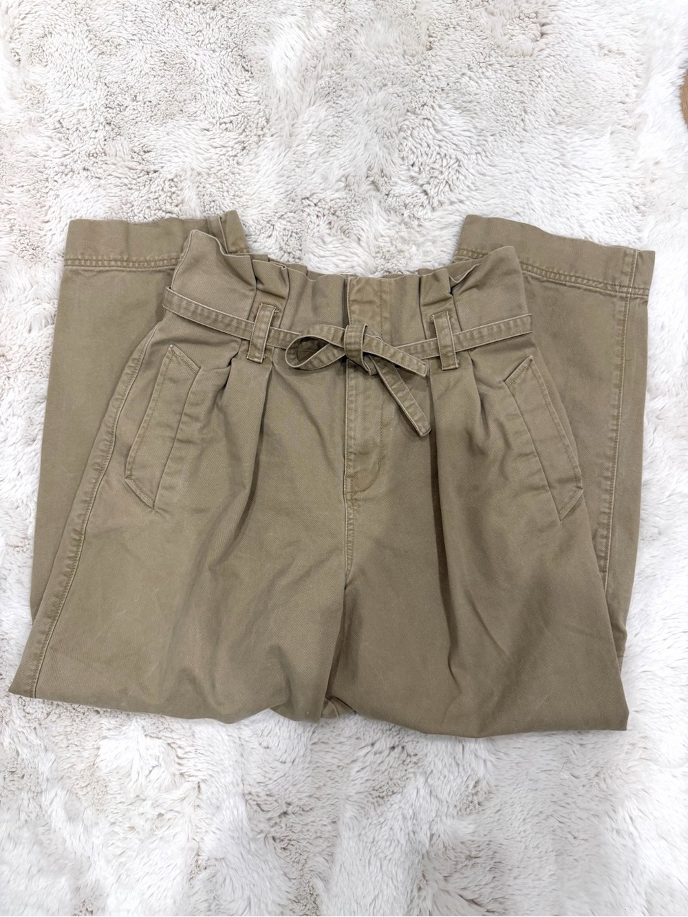 Madewell Pleated Paperbag Trench Chino Pants in Khaki